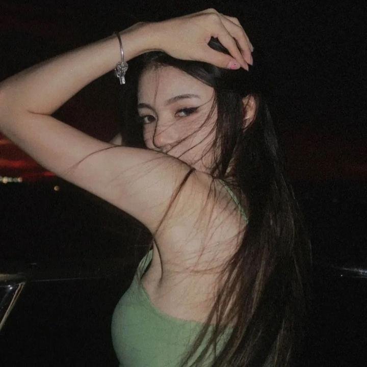 玉女怀春